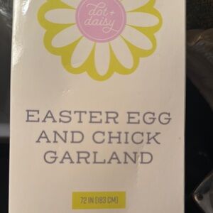 Dot + Daisy Easter Egg and Chick Garland